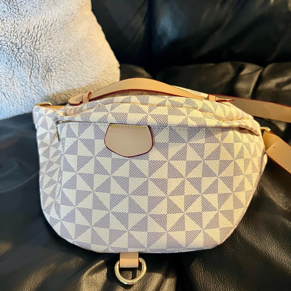 Geometric Patterned Cream and Tan Women's Bag